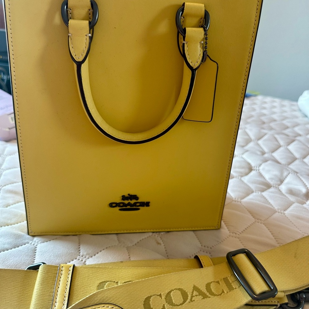 Coach Bright Retro Yellow Dylon Tote Like New CP051 Gunmetal Hardware Crossbody - Picture 4 of 12